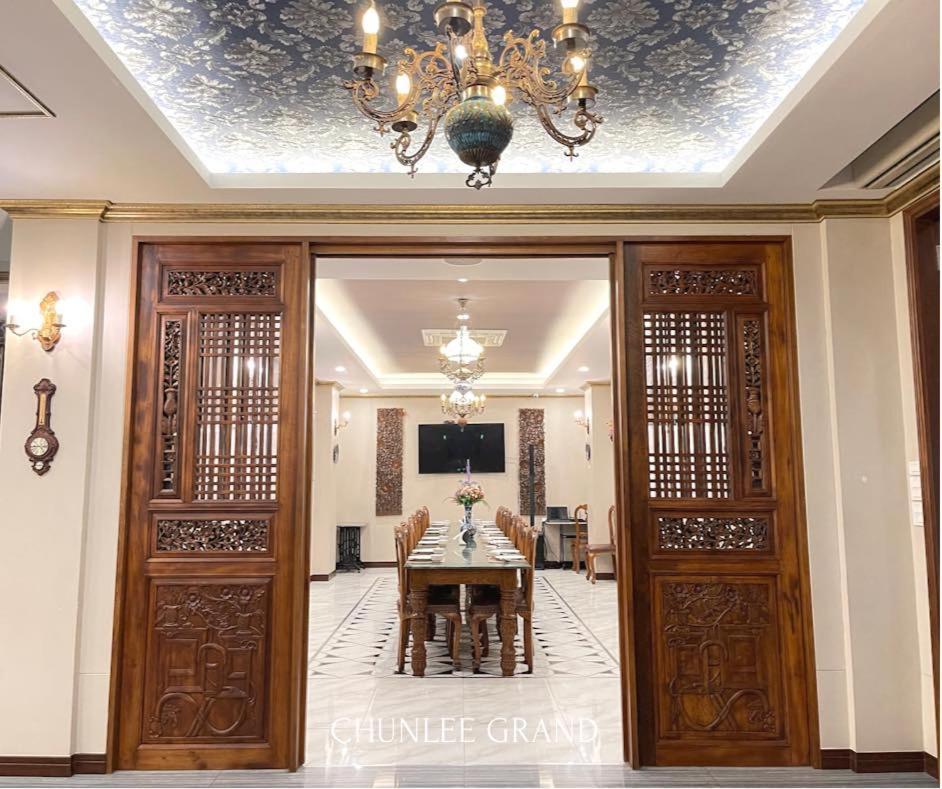 فندق شونلي جراند ناخون راتشاسيما المظهر الخارجي الصورة